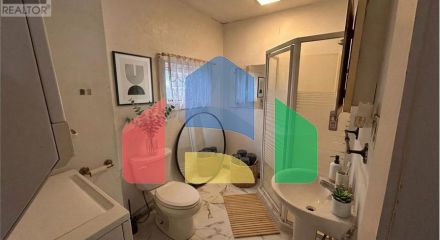 Residential - Single Family Home - London, Canada - Canada