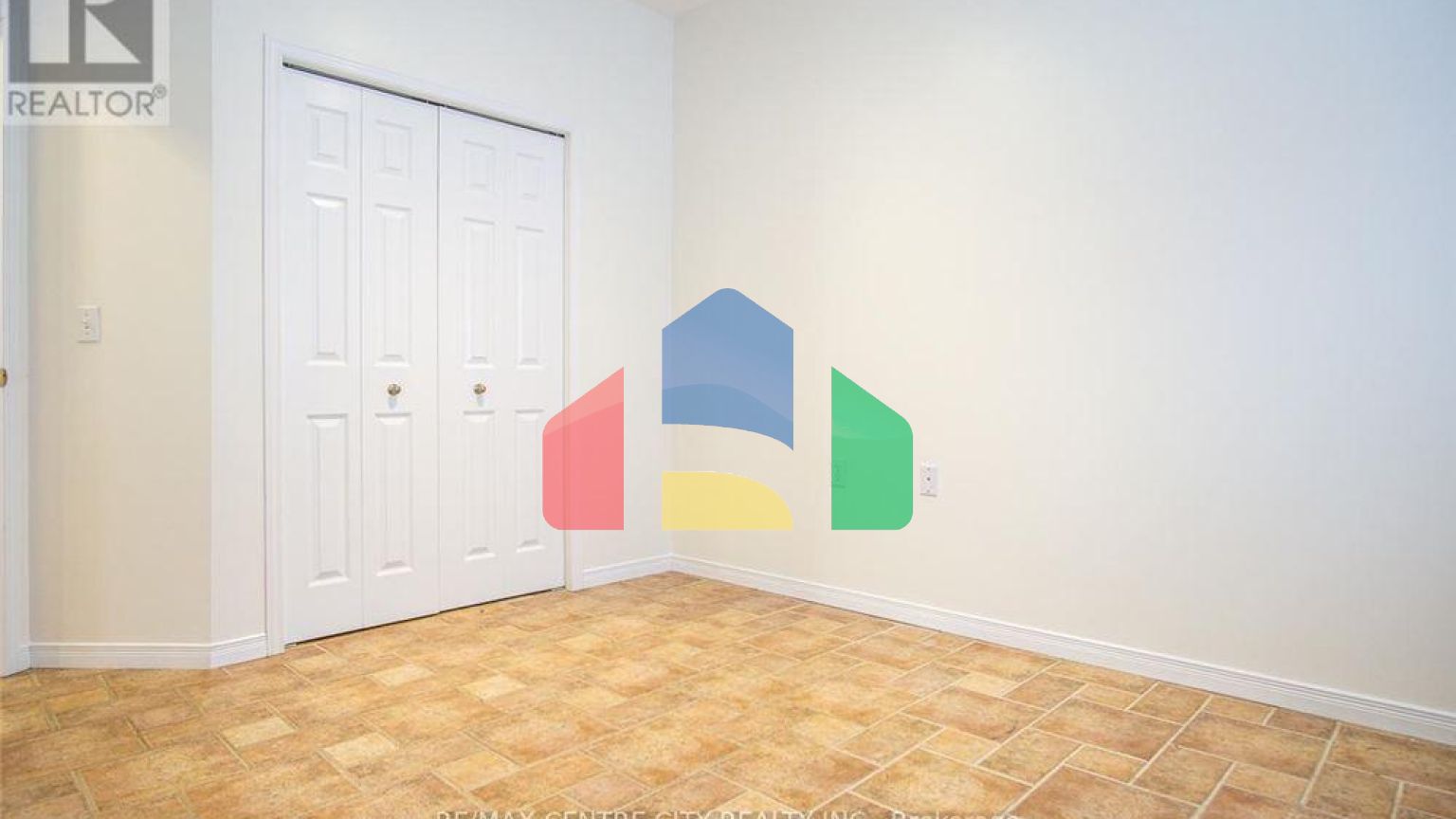 Residential - Condo/Apartment - London, Canada - Canada