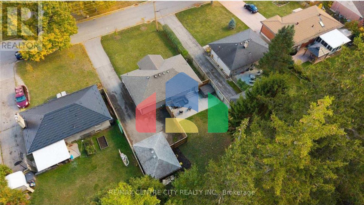 Residential - Single Family Home - London, Canada - Canada