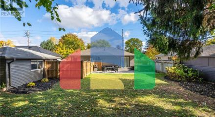 Residential - Single Family Home - London, Canada - Canada