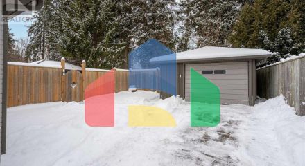 Residential - Single Family Home - London, Canada - Canada