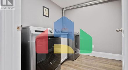 Residential - Single Family Home - London, Canada - Canada