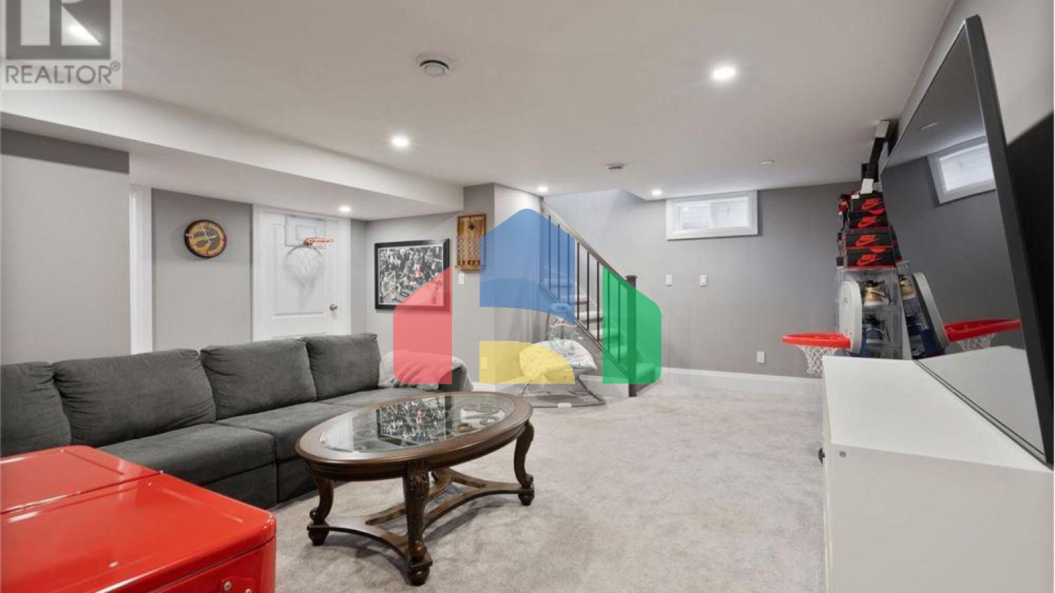 Residential - Single Family Home - London, Canada - Canada