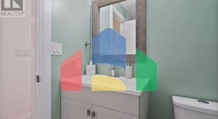 Residential - Single Family Home - London, Canada - Canada