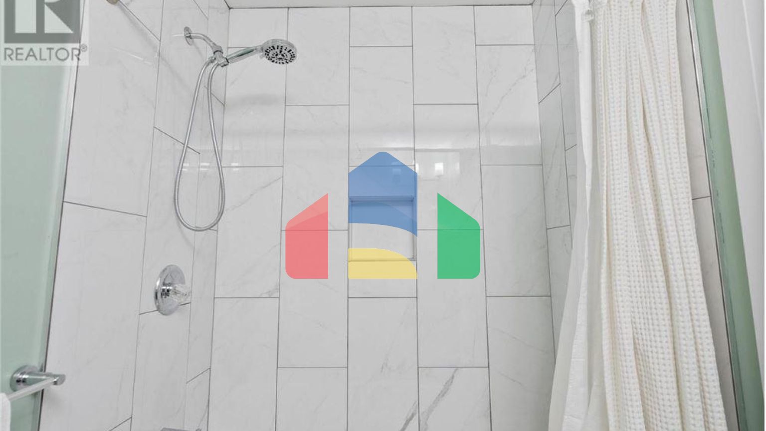 Residential - Single Family Home - London, Canada - Canada