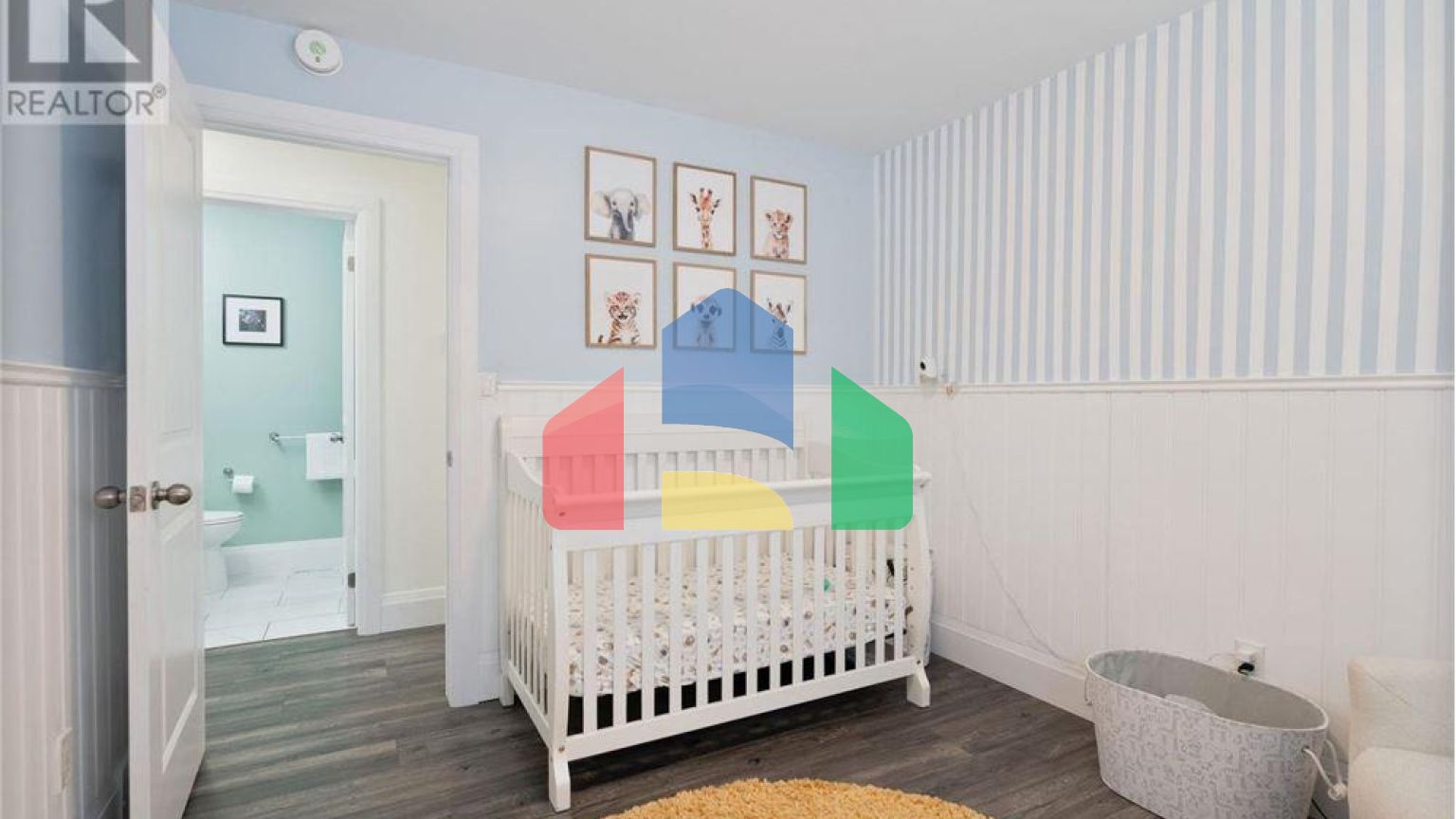 Residential - Single Family Home - London, Canada - Canada