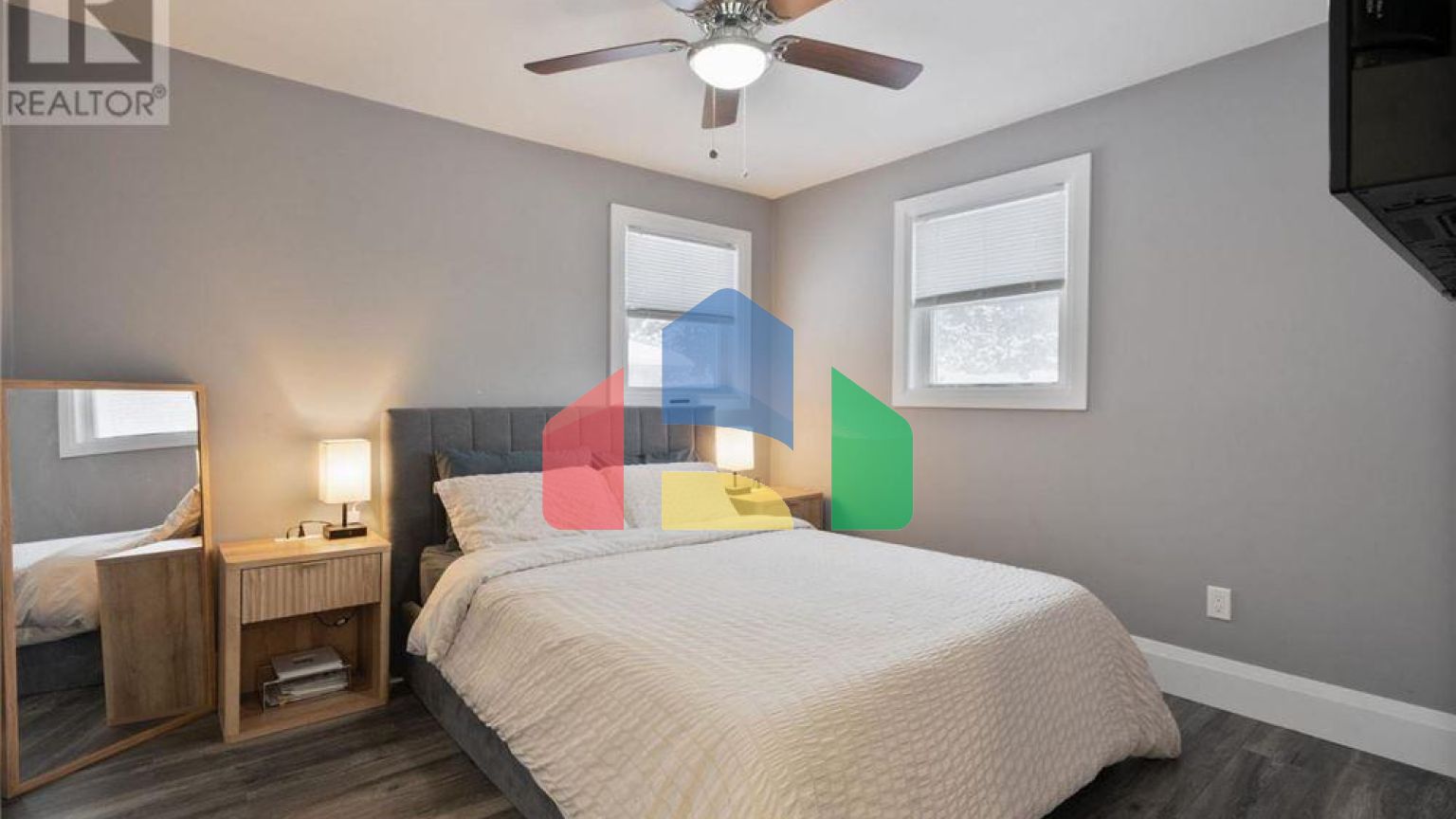 Residential - Single Family Home - London, Canada - Canada