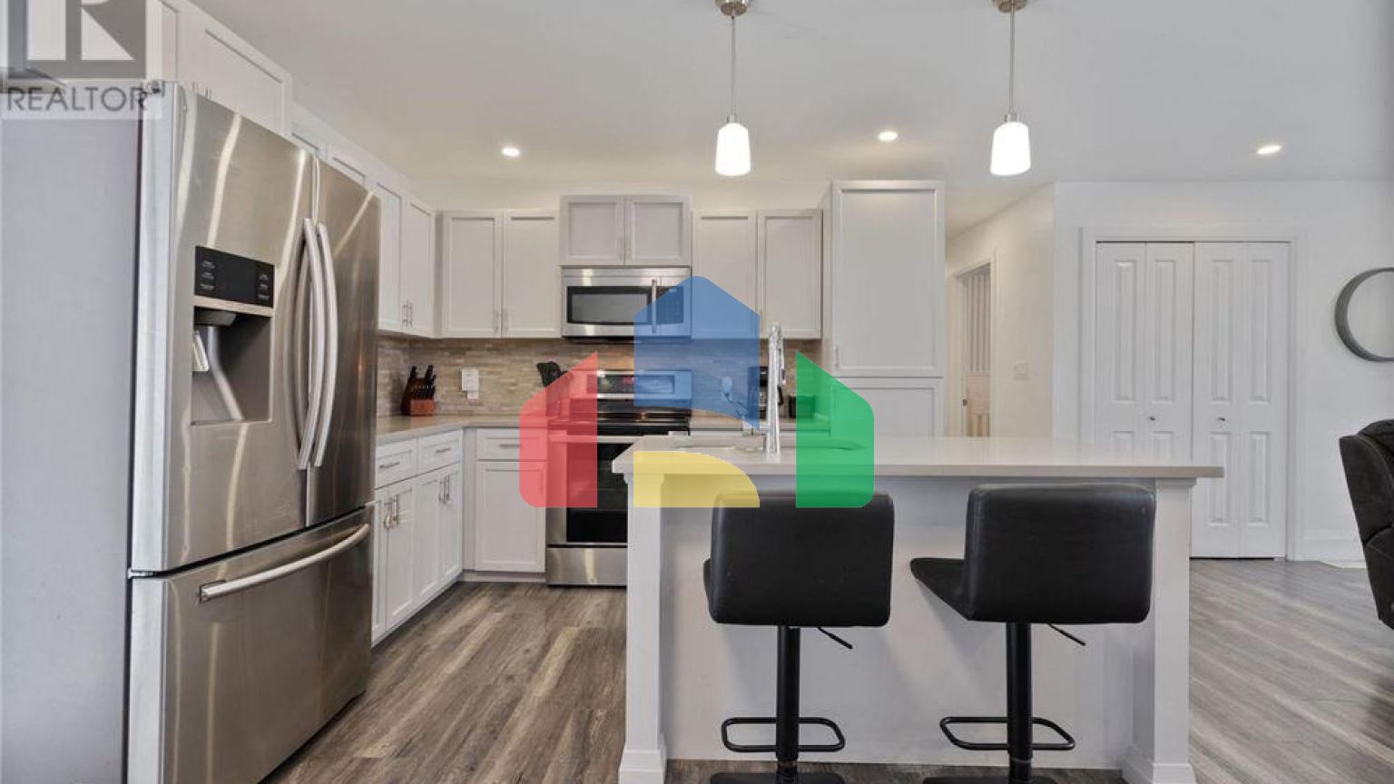 Residential - Single Family Home - London, Canada - Canada