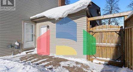 Residential - Single Family Home - London, Canada - Canada