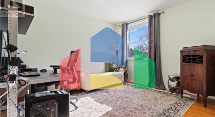 Residential - Single Family Home - London, Canada - Canada