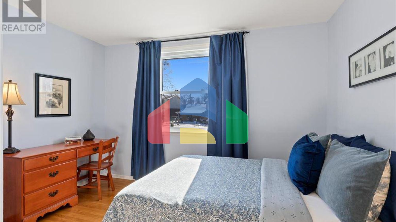 Residential - Single Family Home - London, Canada - Canada