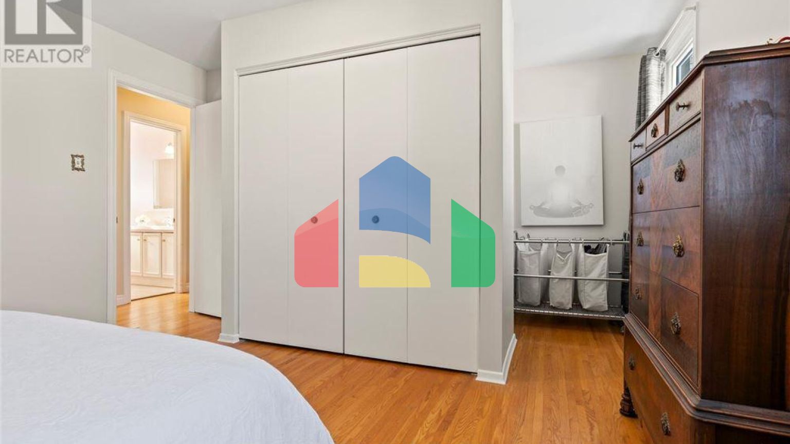 Residential - Single Family Home - London, Canada - Canada