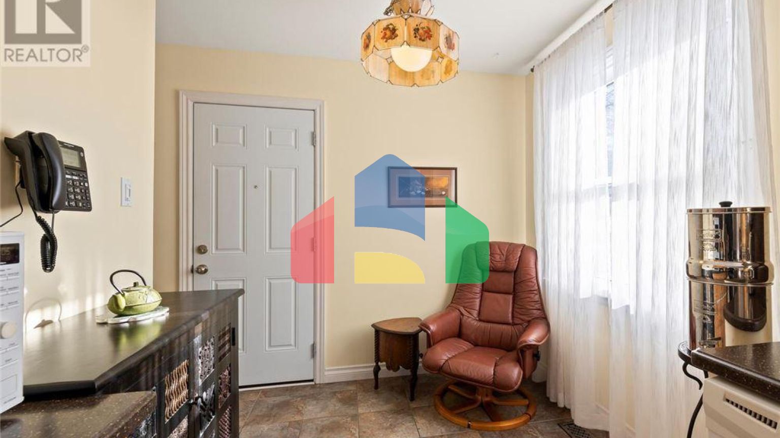 Residential - Single Family Home - London, Canada - Canada