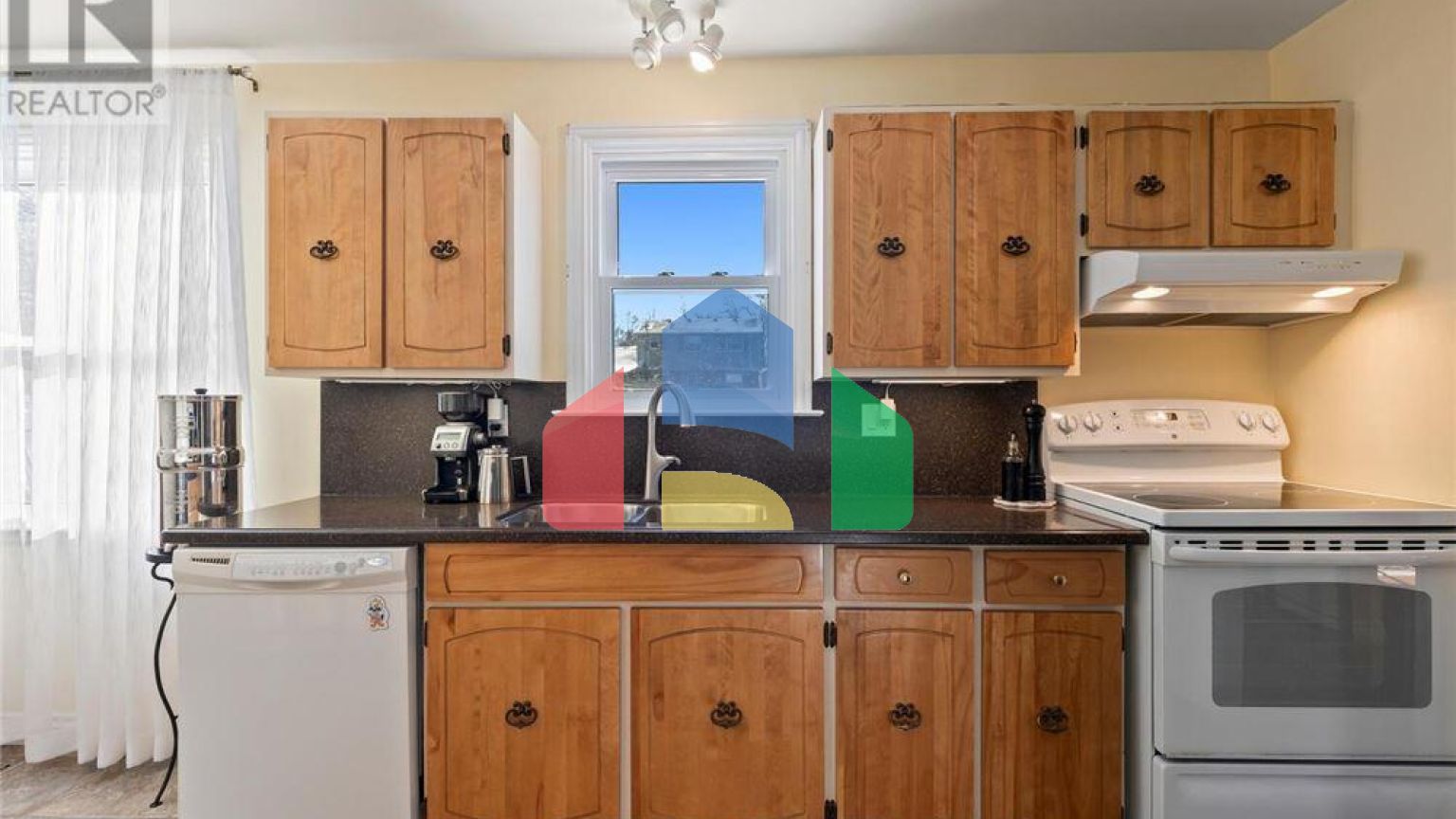 Residential - Single Family Home - London, Canada - Canada