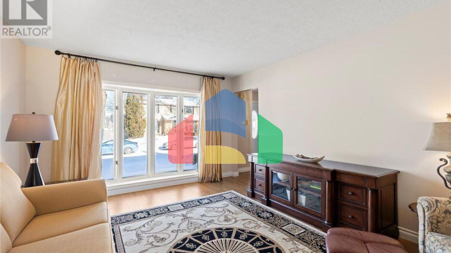 Residential - Single Family Home - London, Canada - Canada