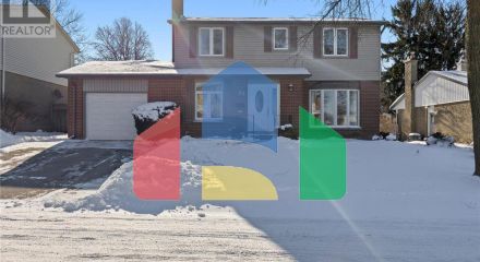 Residential - Single Family Home - London, Canada - Canada