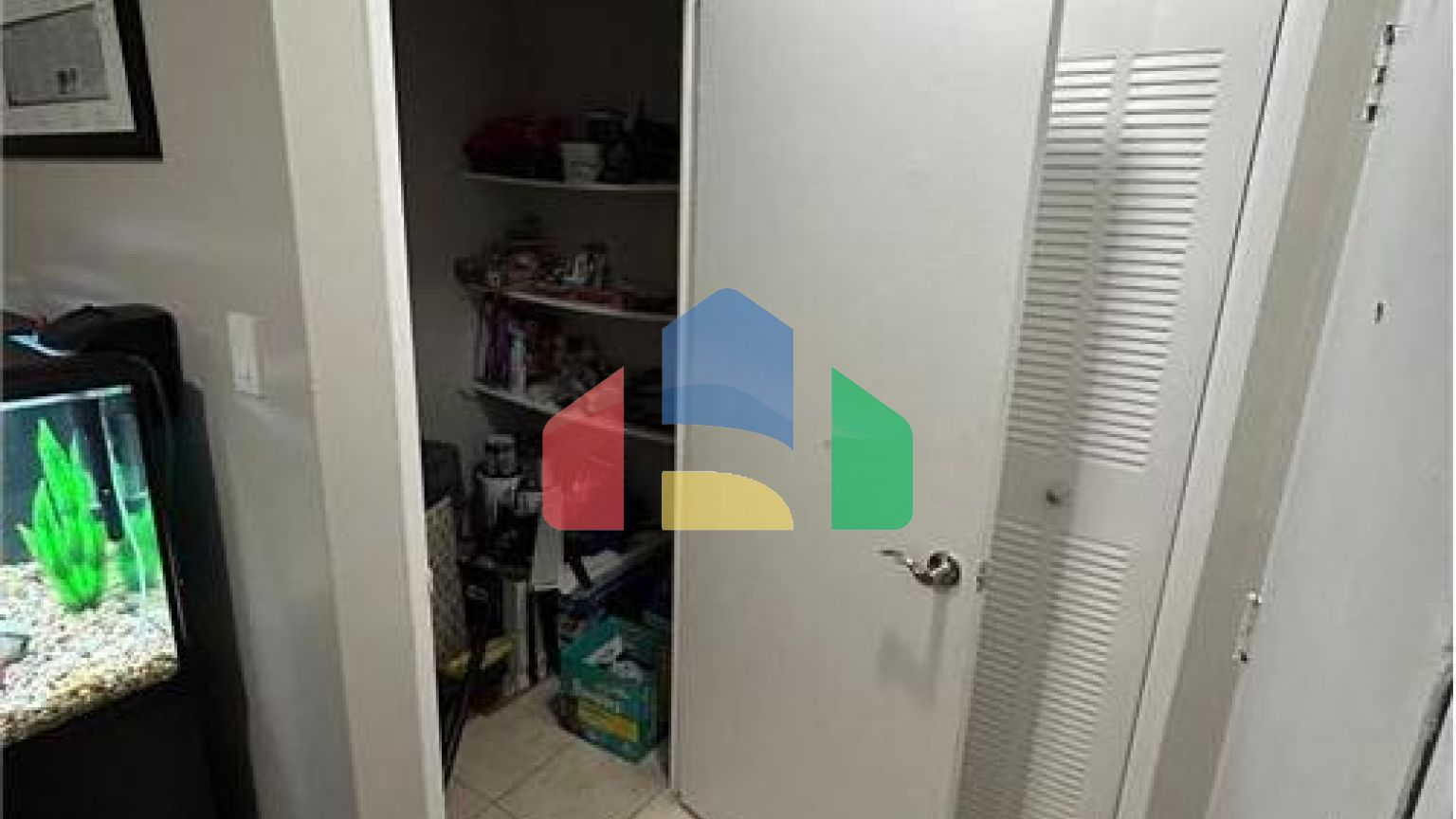 Residential - Condo/Apartment - London, Canada - Canada