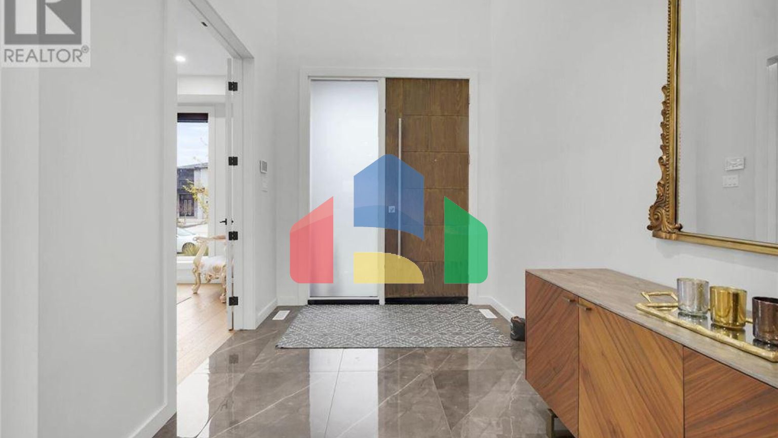 Residential - Single Family Home - London, Canada - Canada