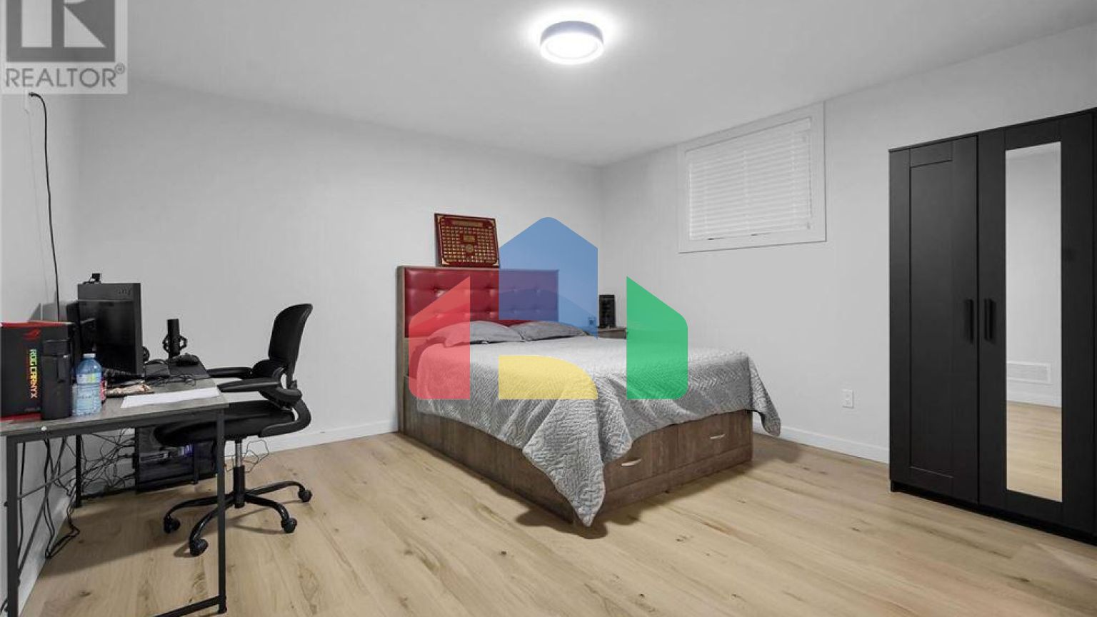 Residential - Single Family Home - London, Canada - Canada