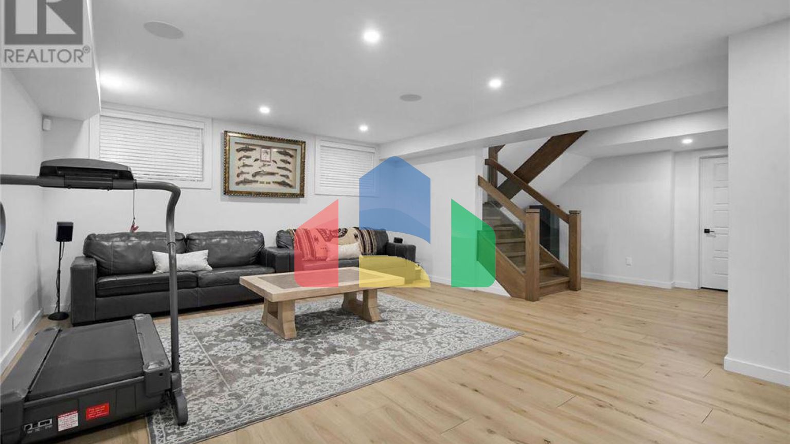 Residential - Single Family Home - London, Canada - Canada