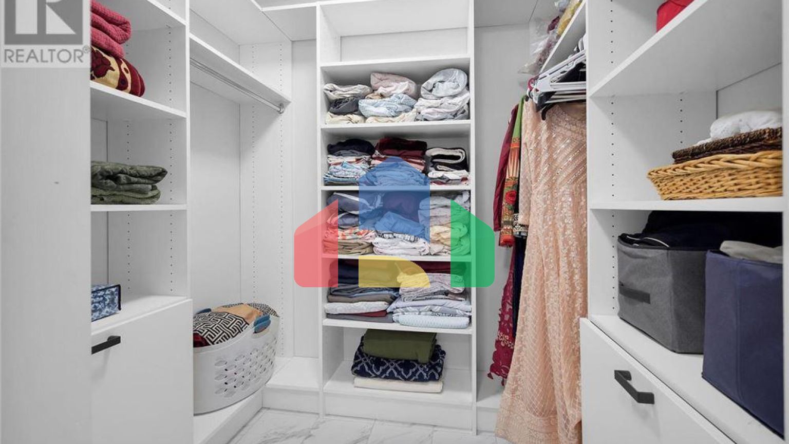 Residential - Single Family Home - London, Canada - Canada