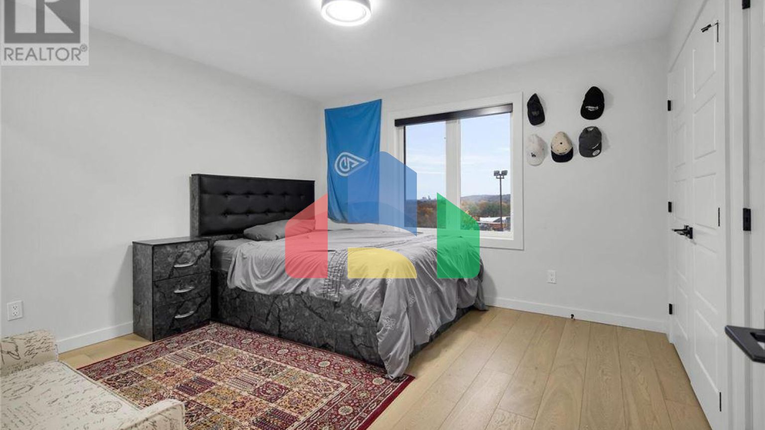 Residential - Single Family Home - London, Canada - Canada