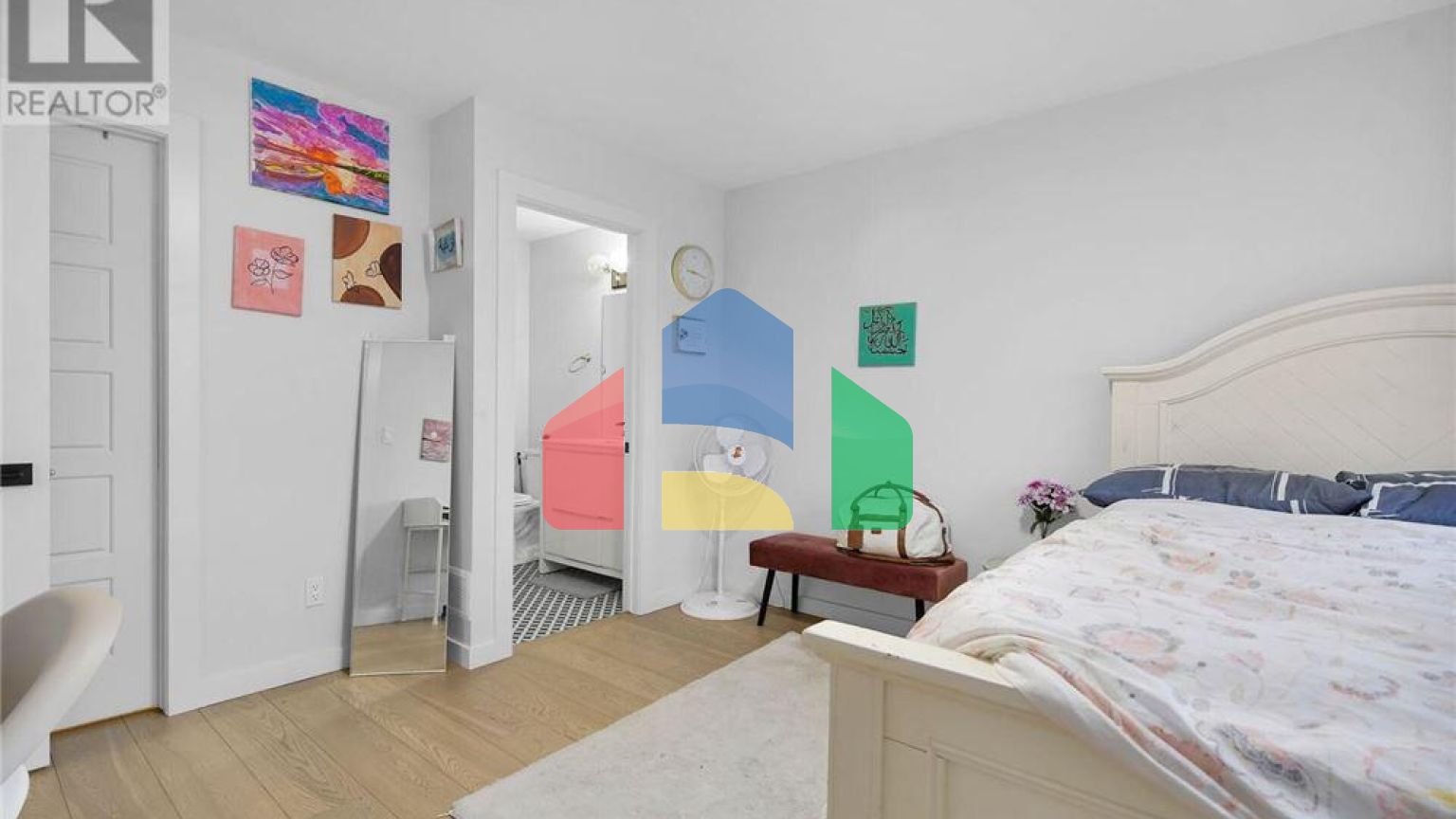 Residential - Single Family Home - London, Canada - Canada