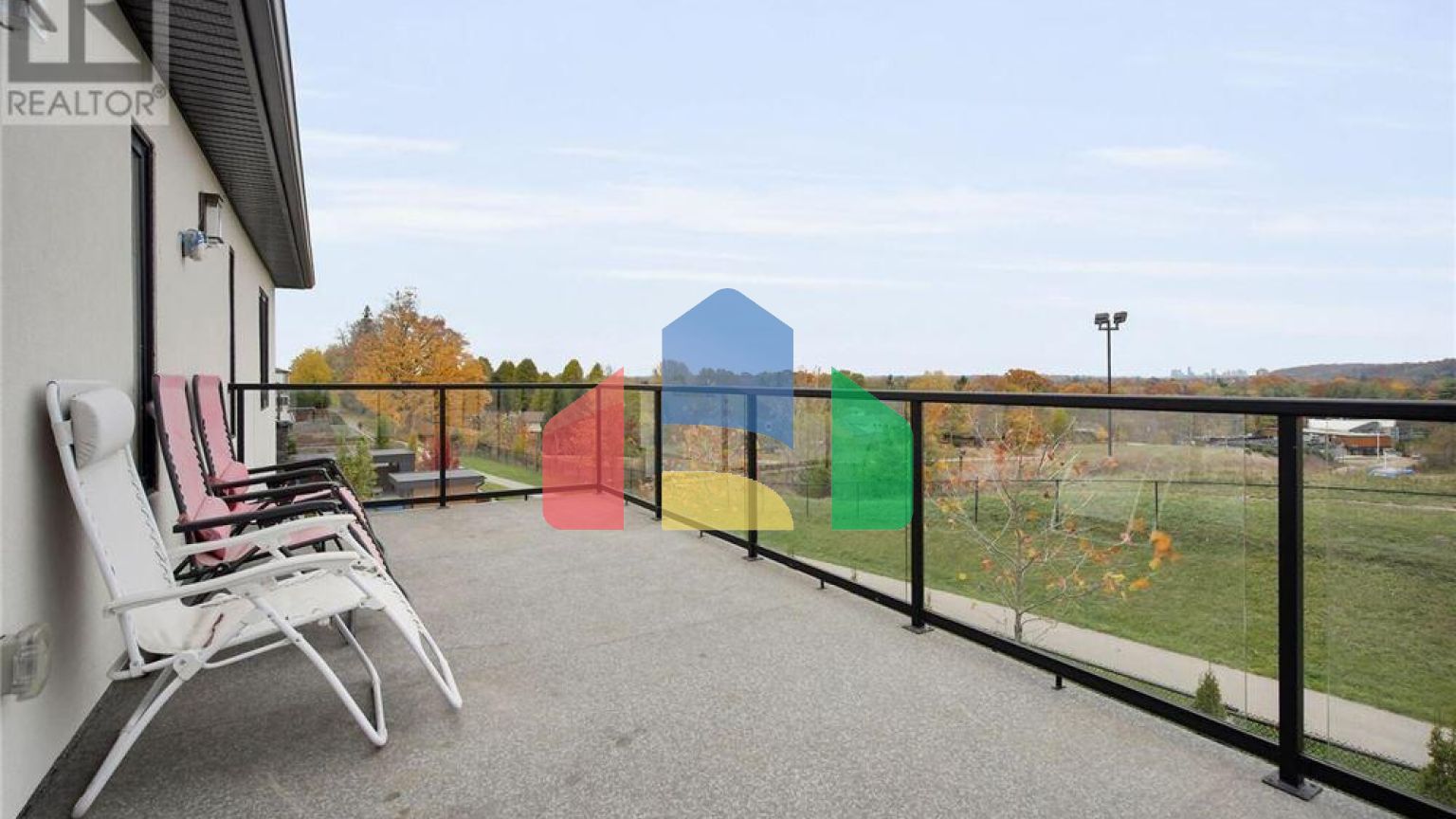 Residential - Single Family Home - London, Canada - Canada