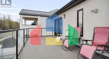 Residential - Single Family Home - London, Canada - Canada