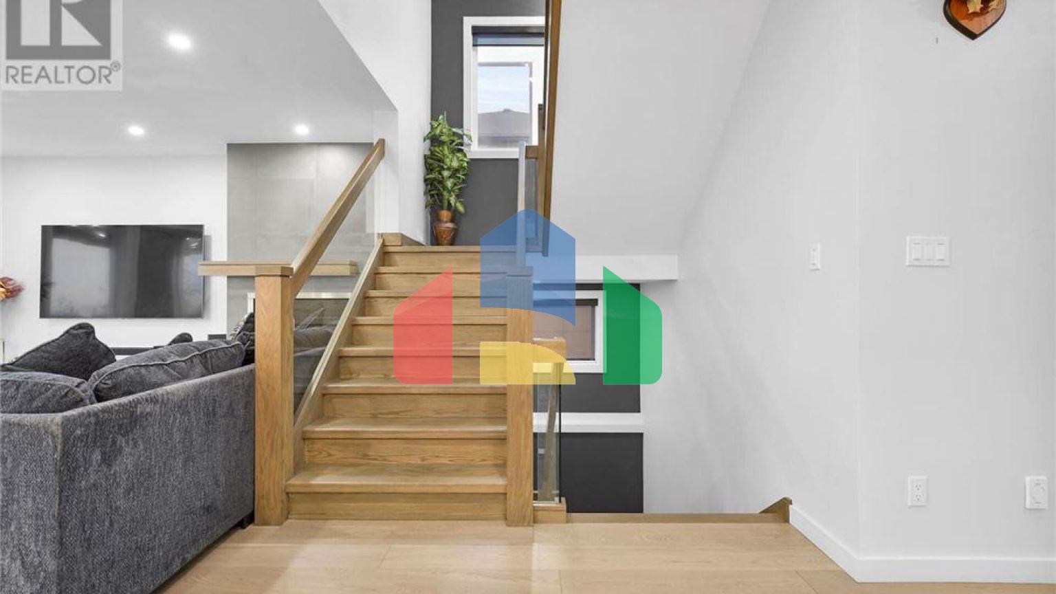 Residential - Single Family Home - London, Canada - Canada