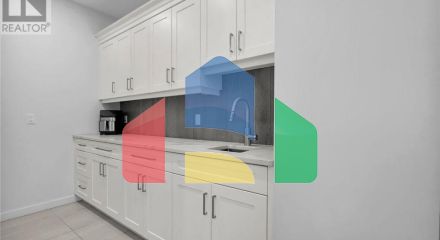 Residential - Single Family Home - London, Canada - Canada