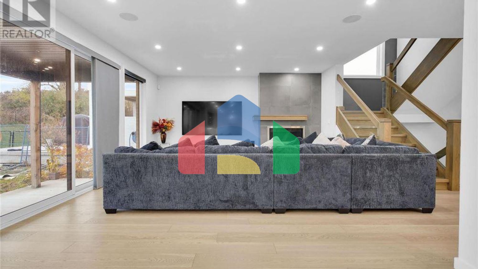 Residential - Single Family Home - London, Canada - Canada