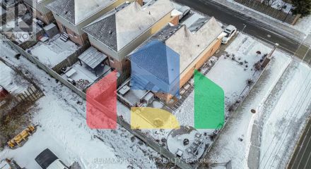 Residential - Single Family Home - London, Canada - Canada