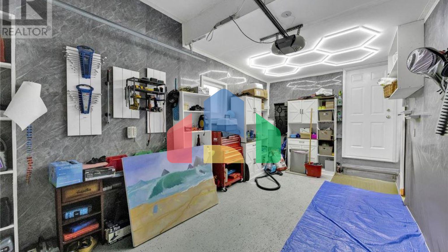 Residential - Single Family Home - London, Canada - Canada