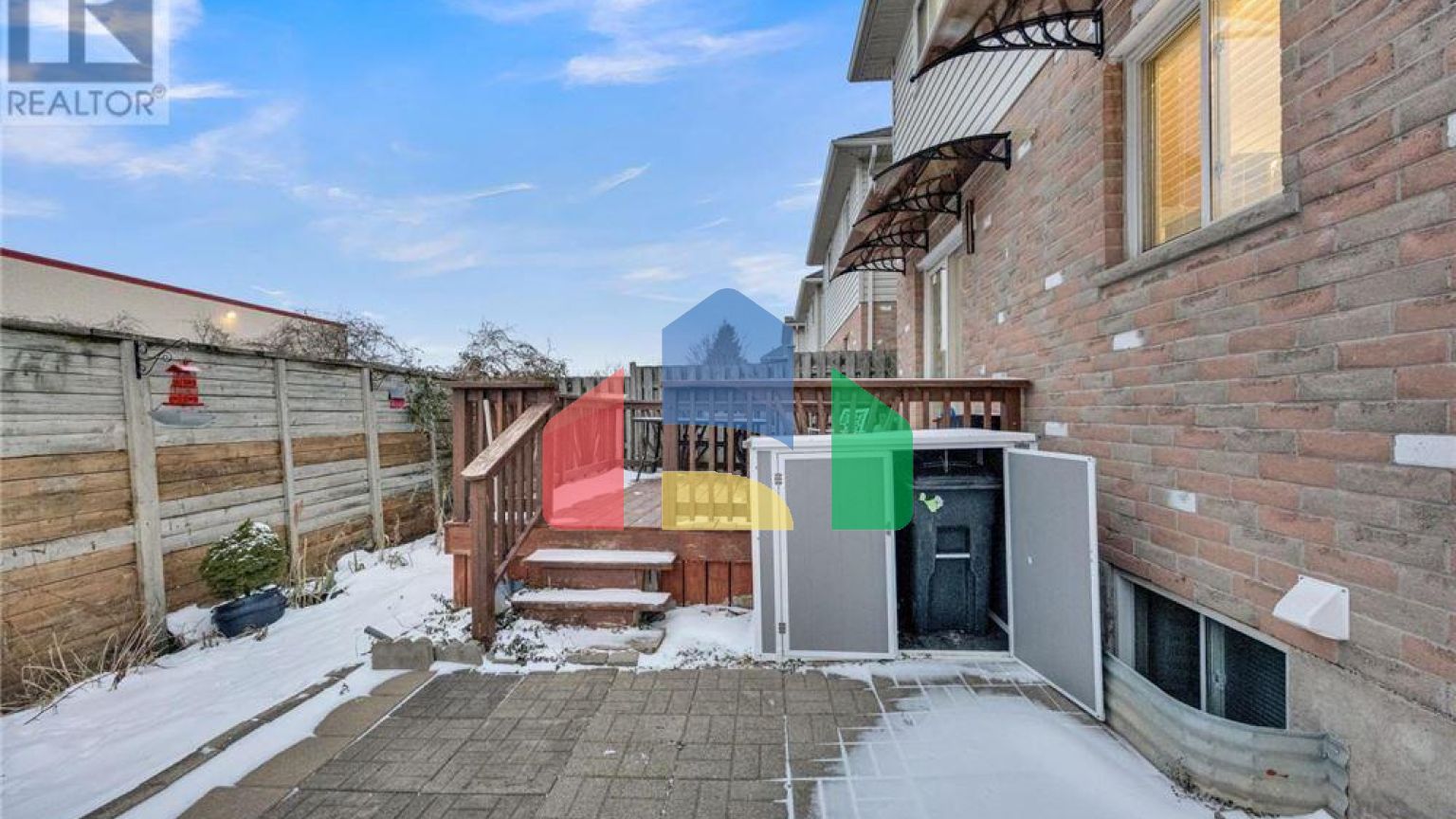 Residential - Single Family Home - London, Canada - Canada