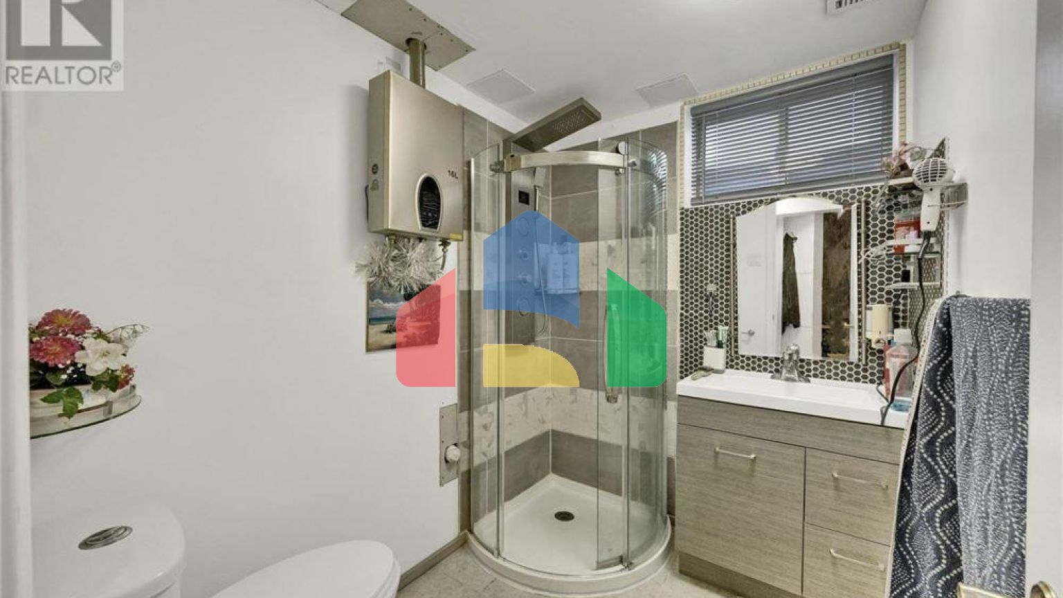 Residential - Single Family Home - London, Canada - Canada