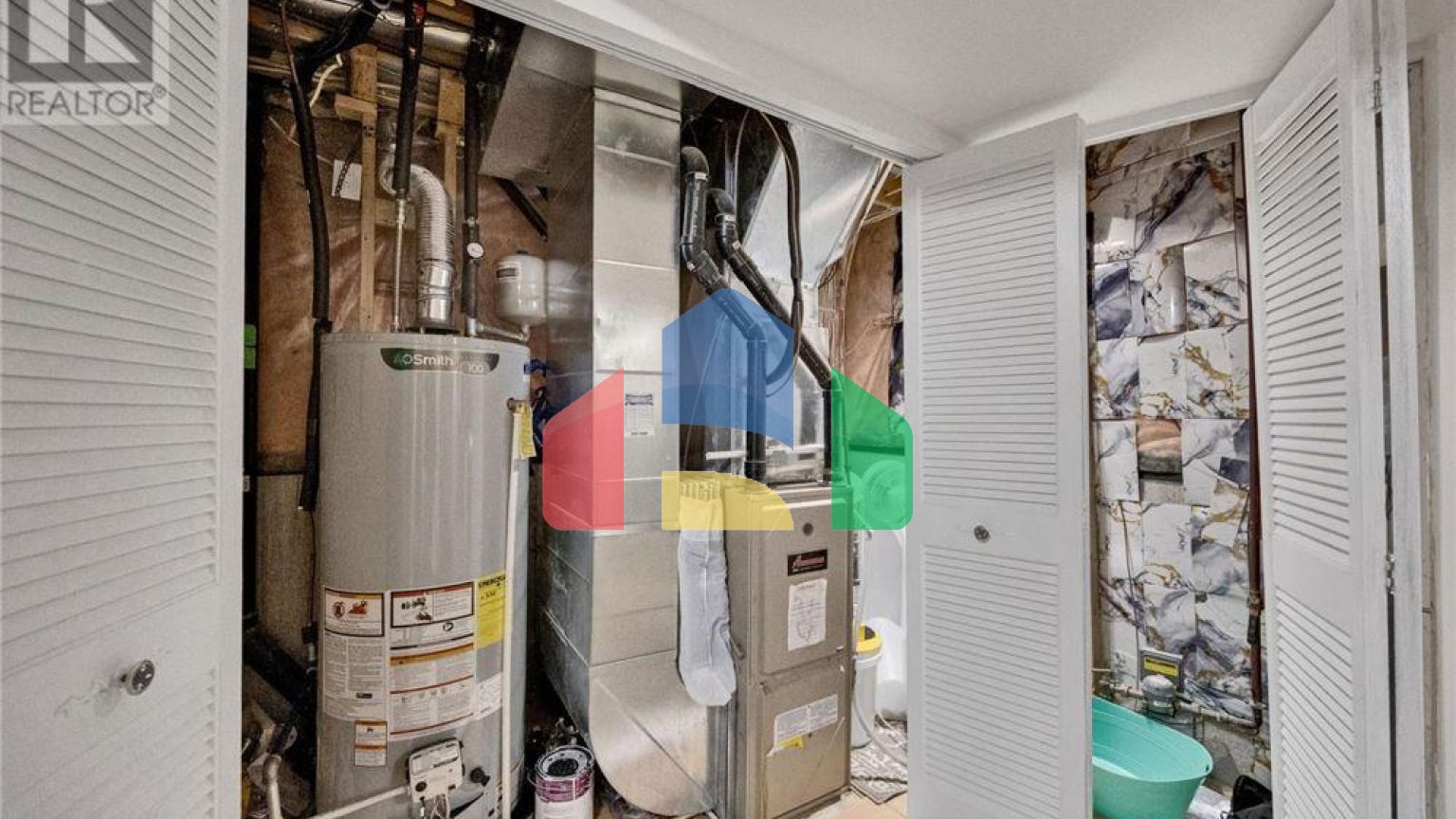 Residential - Single Family Home - London, Canada - Canada