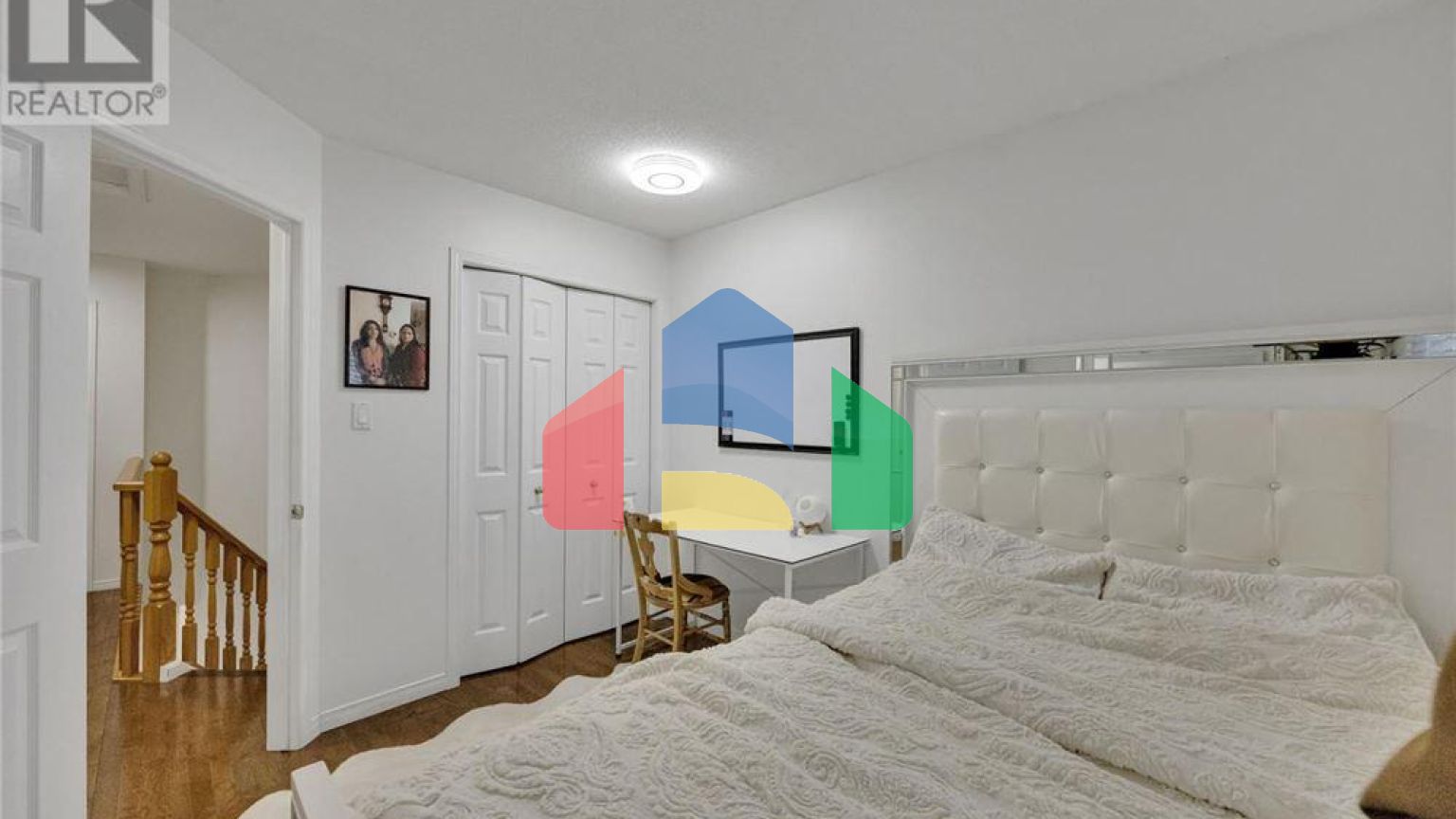 Residential - Single Family Home - London, Canada - Canada