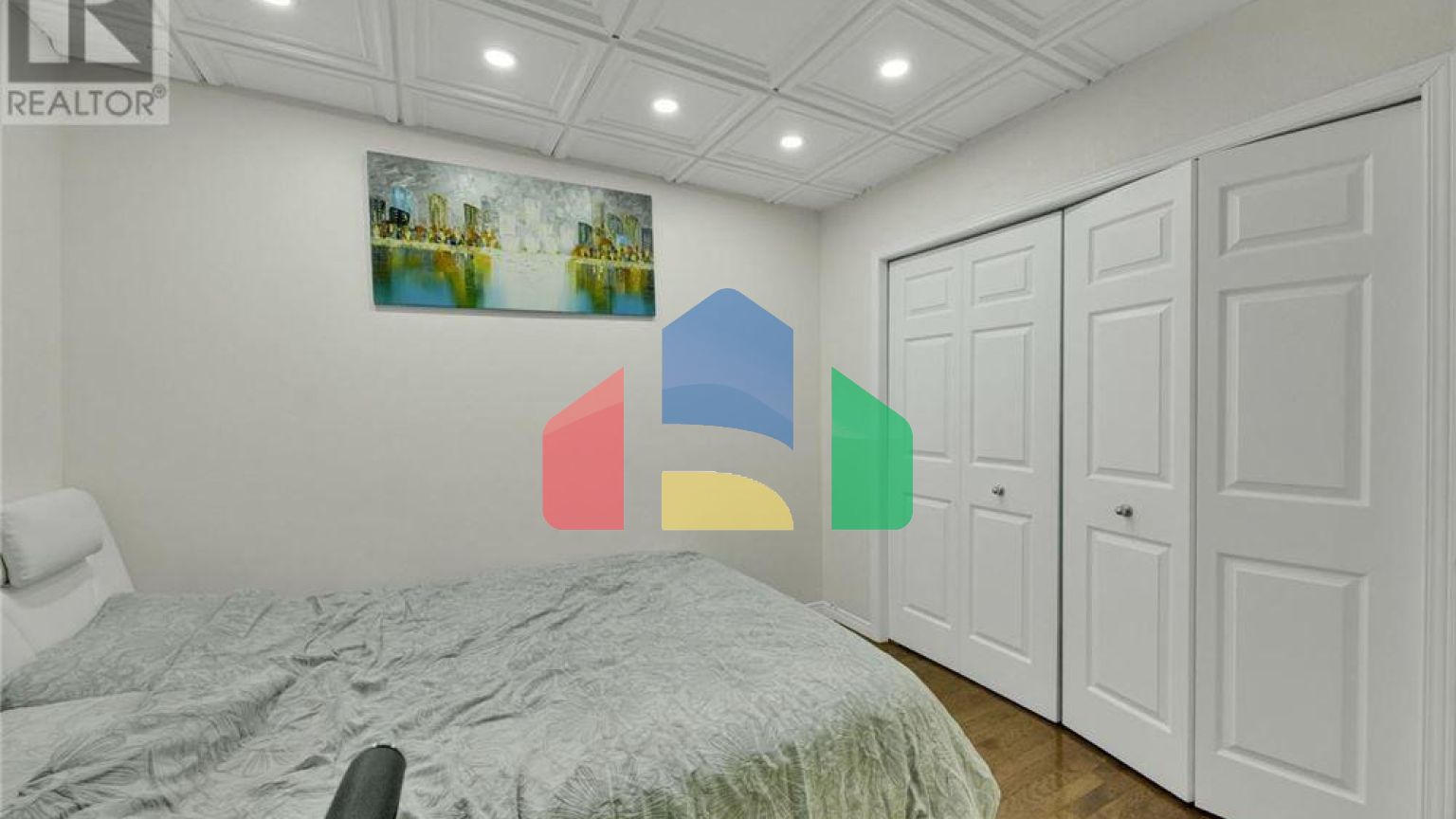 Residential - Single Family Home - London, Canada - Canada