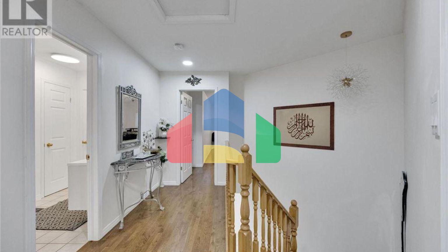 Residential - Single Family Home - London, Canada - Canada