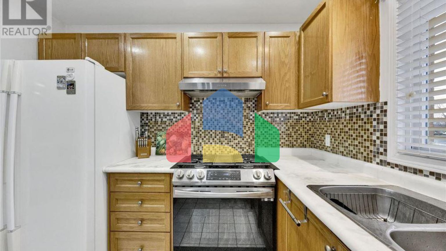 Residential - Single Family Home - London, Canada - Canada