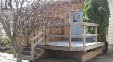 Residential - Single Family Home - London, Canada - Canada