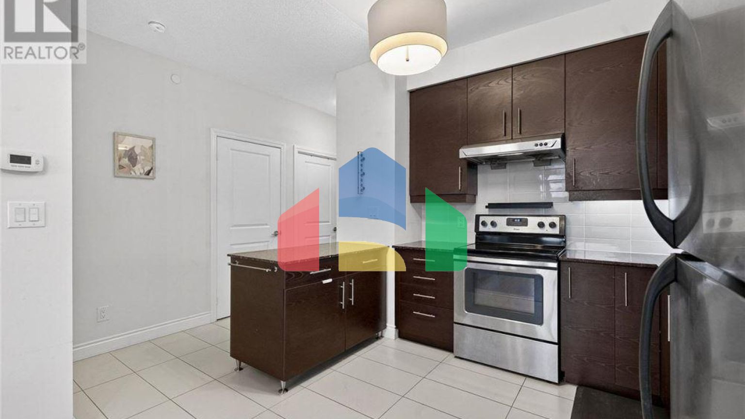 Residential - Single Family Home - Markham, Canada - Canada