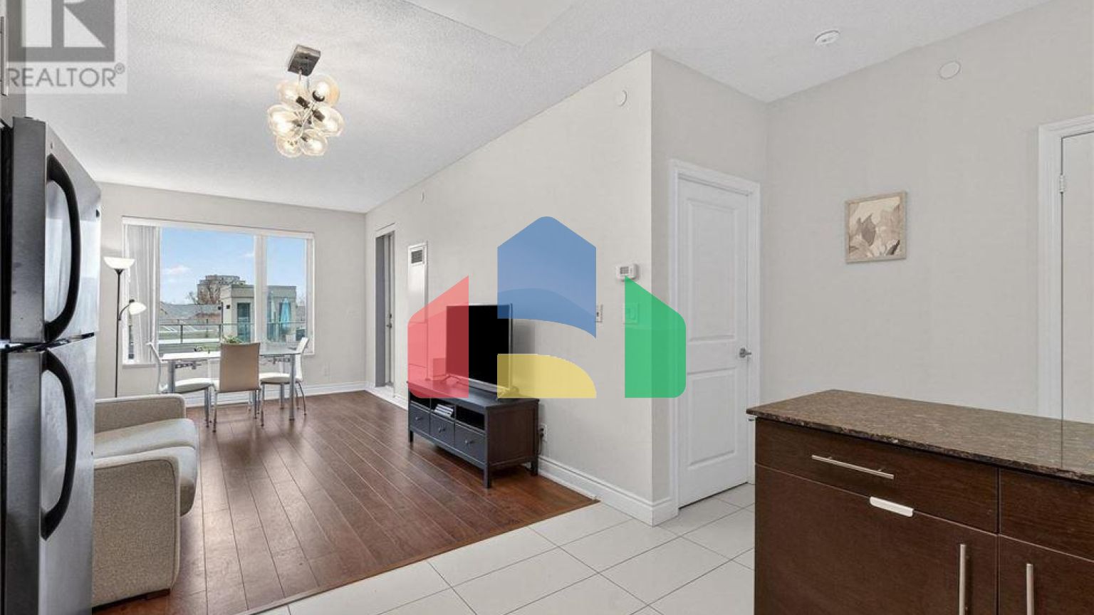 Residential - Single Family Home - Markham, Canada - Canada