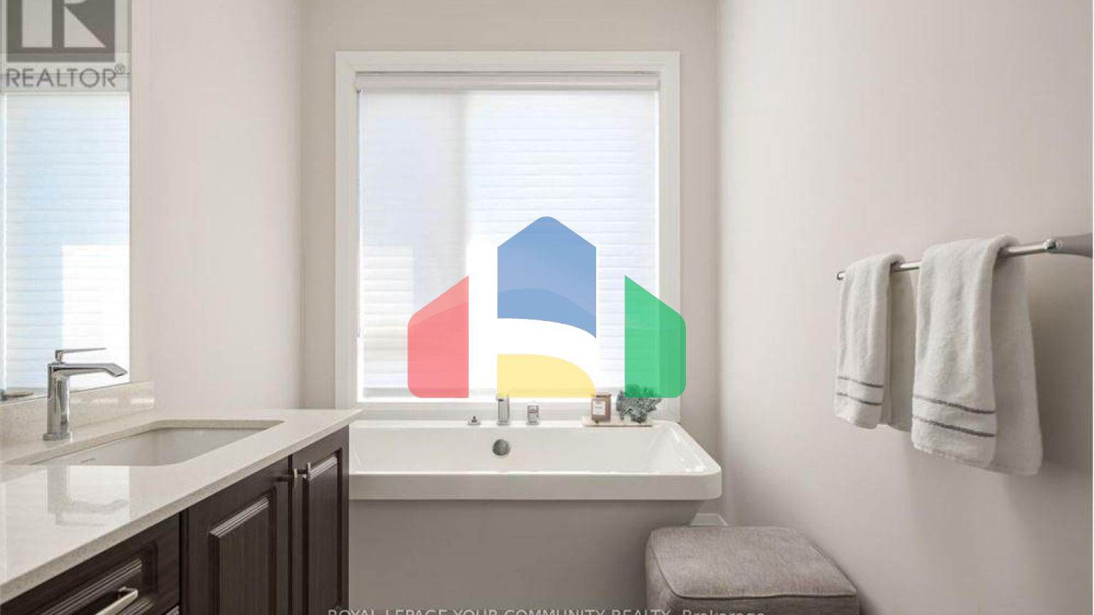 Residential - Single Family Home - Markham, Canada - Canada