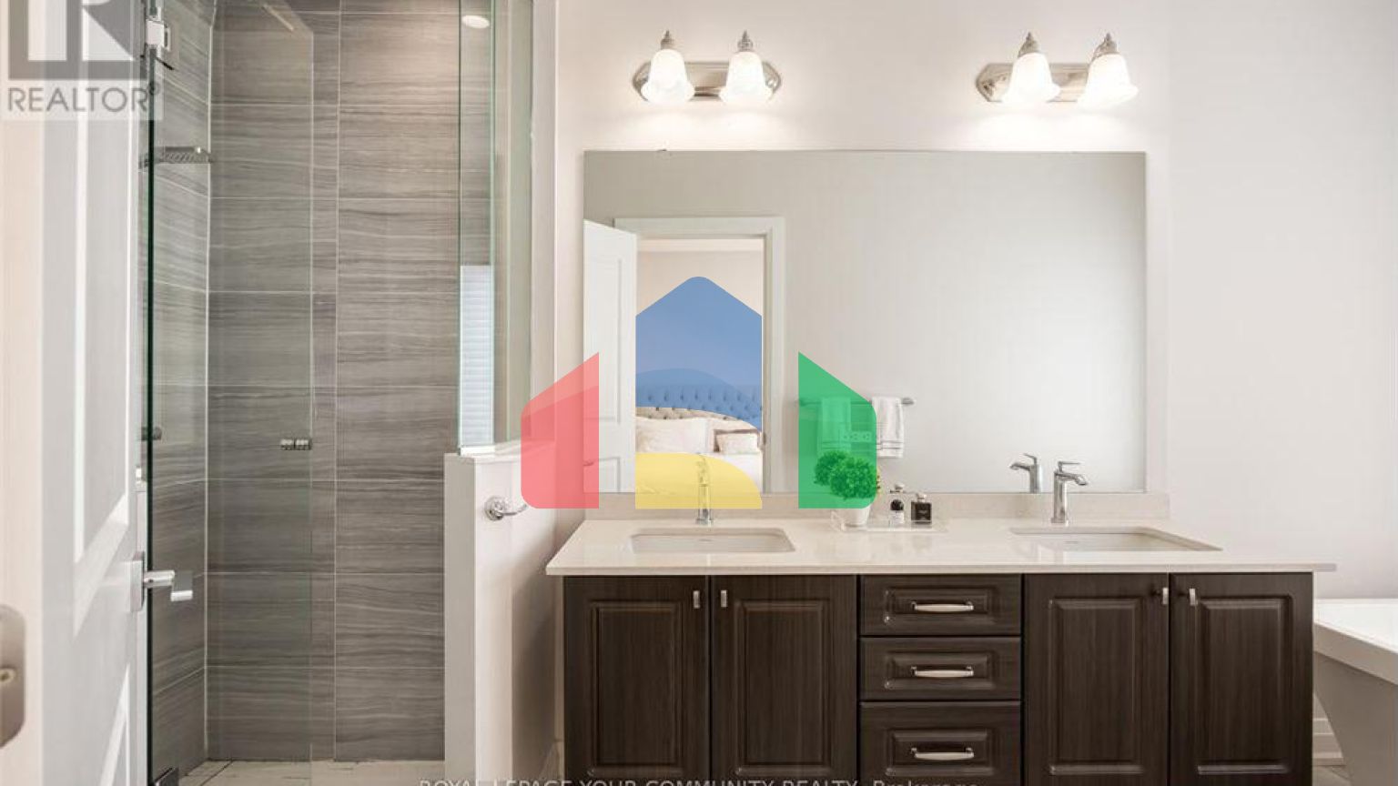 Residential - Single Family Home - Markham, Canada - Canada