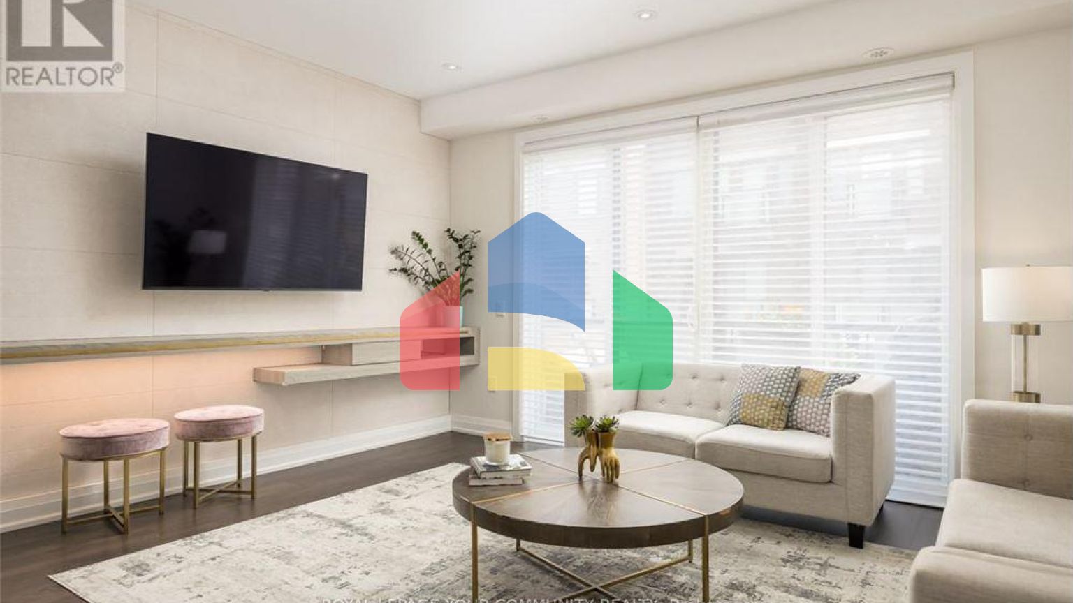 Residential - Single Family Home - Markham, Canada - Canada