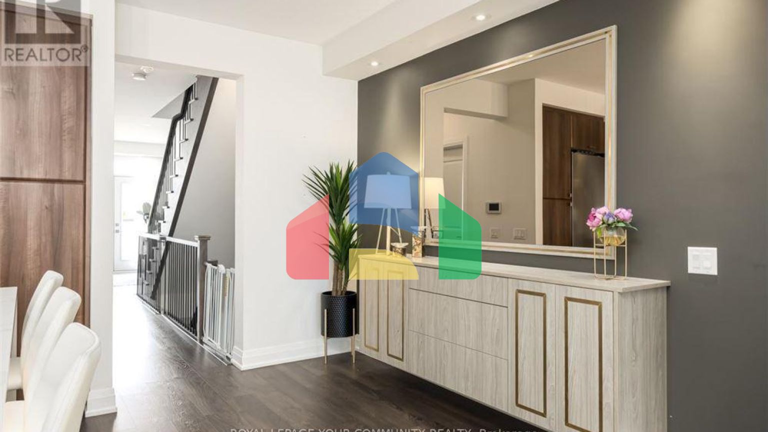 Residential - Single Family Home - Markham, Canada - Canada