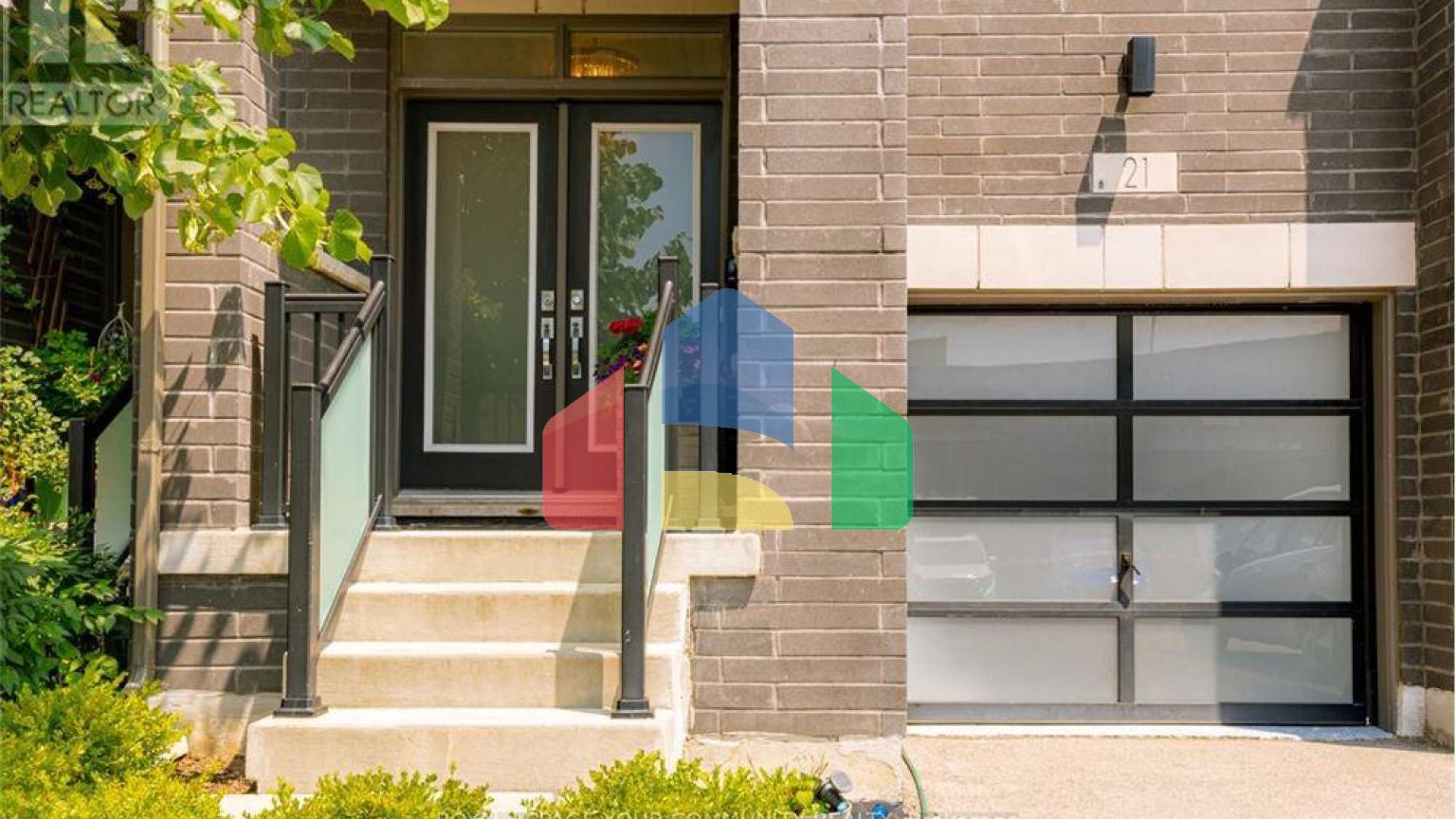 Residential - Single Family Home - Markham, Canada - Canada