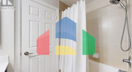 Residential - Single Family Home - Markham, Canada - Canada